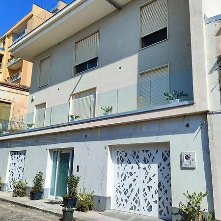 Flavi Home B&B 卡塔尼亚 外观 照片